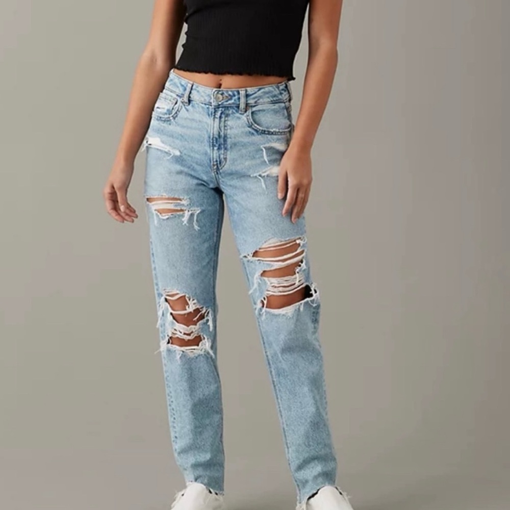 American Eagle Outfitters Distressed Denim Mom Straight Jean